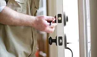 City Locksmith Store San Francisco, CA 415-878-7044 City Locksmith Store San Francisco, CA 415-878-7044 - 9-Locks-Change